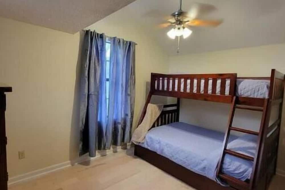 Photo of Bedroom in Chewalla