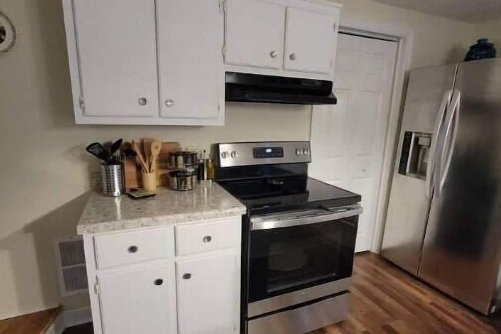 Photo of Kitchen in Chewalla