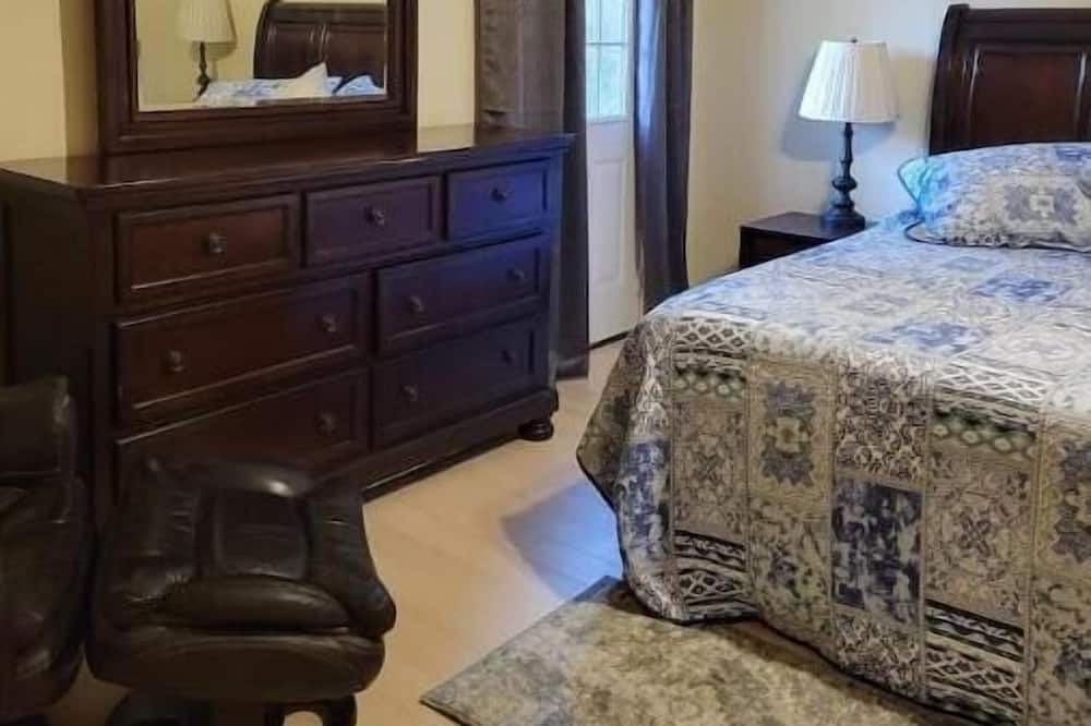 Photo of Bedroom in Chewalla