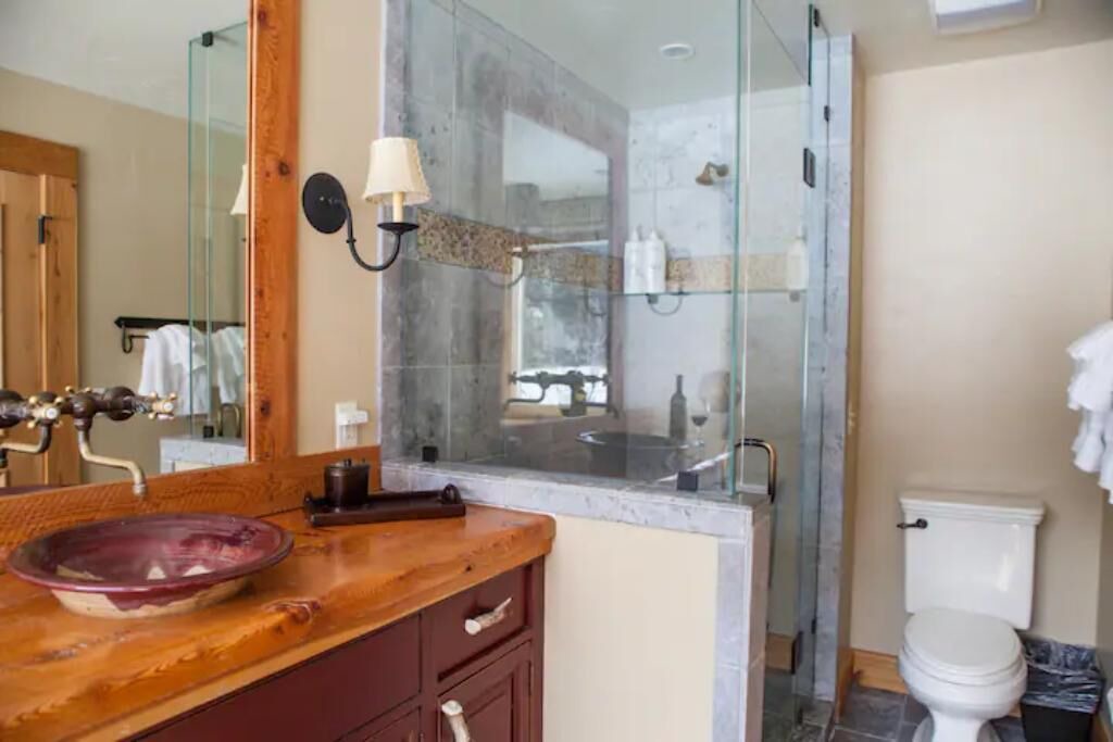 Photo of Bathroom in Livingston