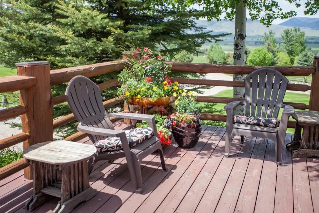 Photo of Outdoor in Livingston