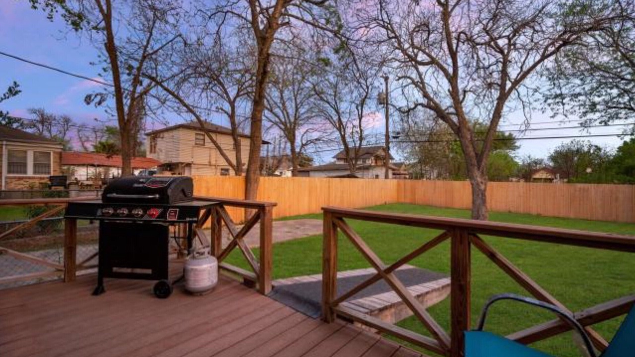 Photo of Patio Balcony in Highland Park