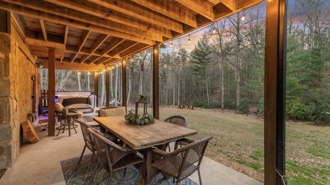 Photo of Outdoor in Walnut Mountain