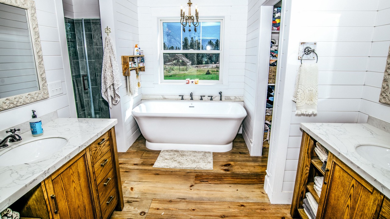 Photo of Bathroom in Columbia Falls