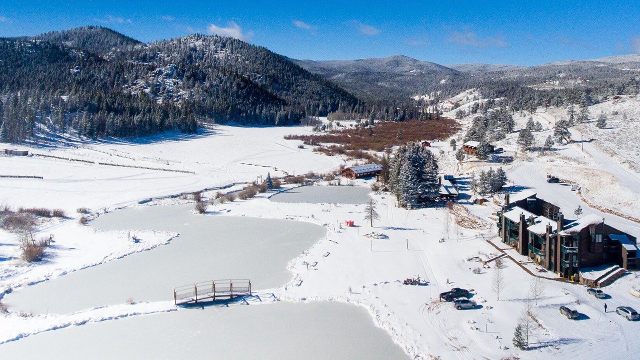Photo of Outdoor in Crystal Lake