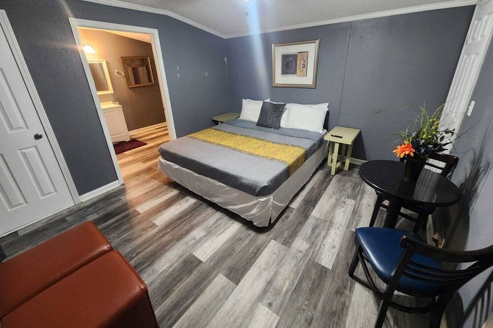 Photo of Bedroom in Raleigh