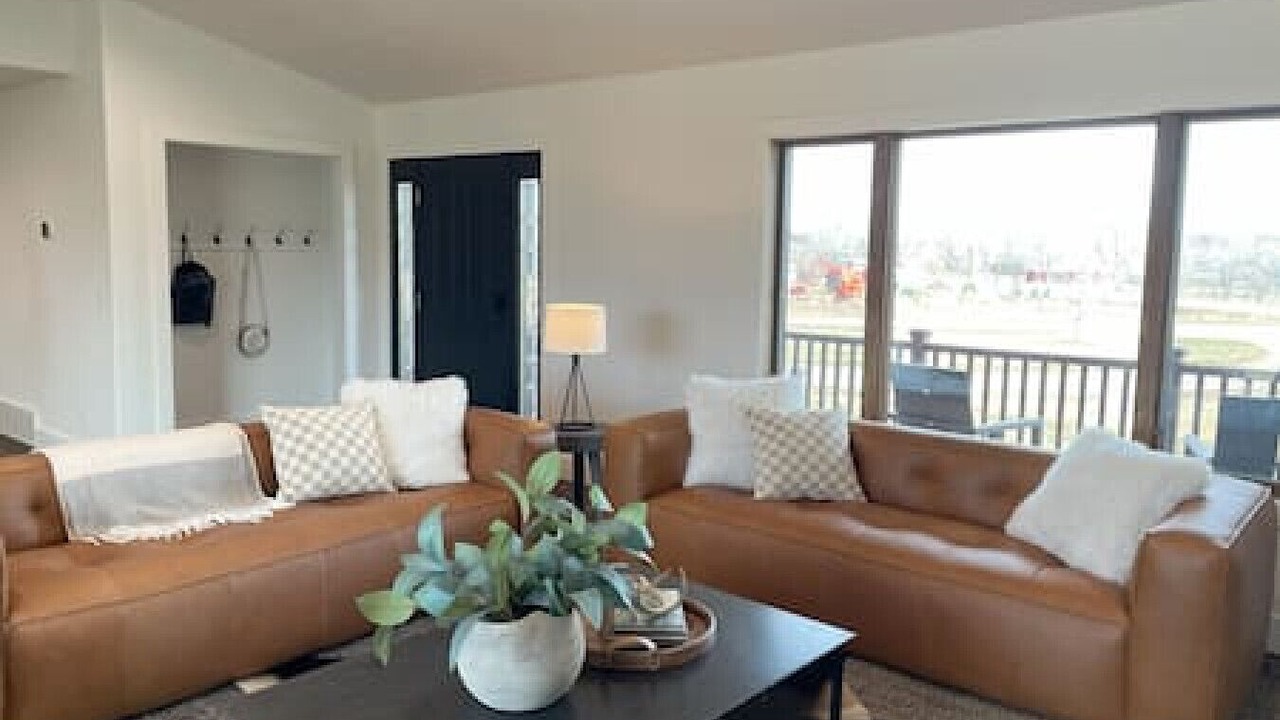 Photo of Livingroom in Sheridan