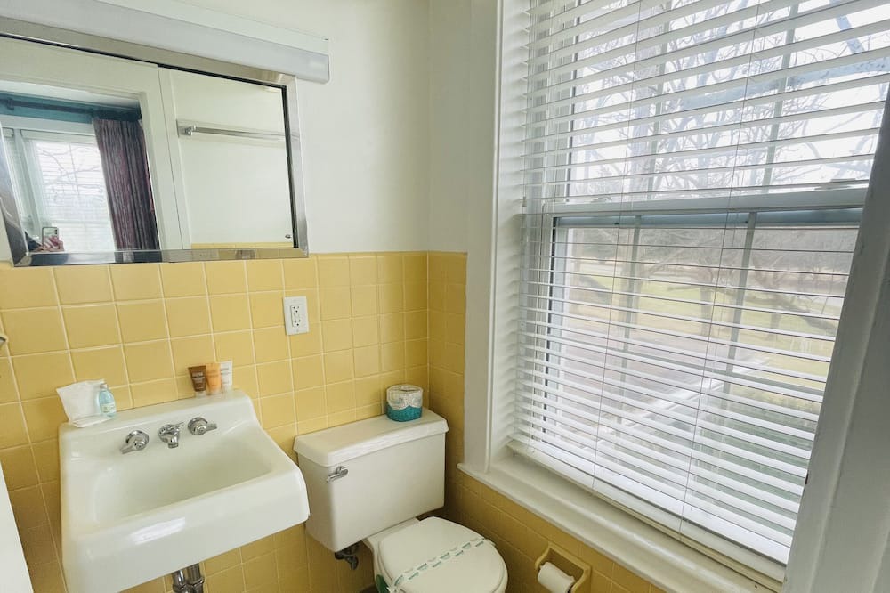 Photo of Bathroom in Clemmons