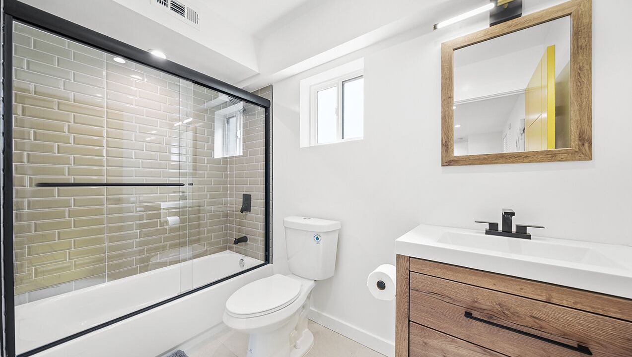 Photo of Bathroom in Rampart Village