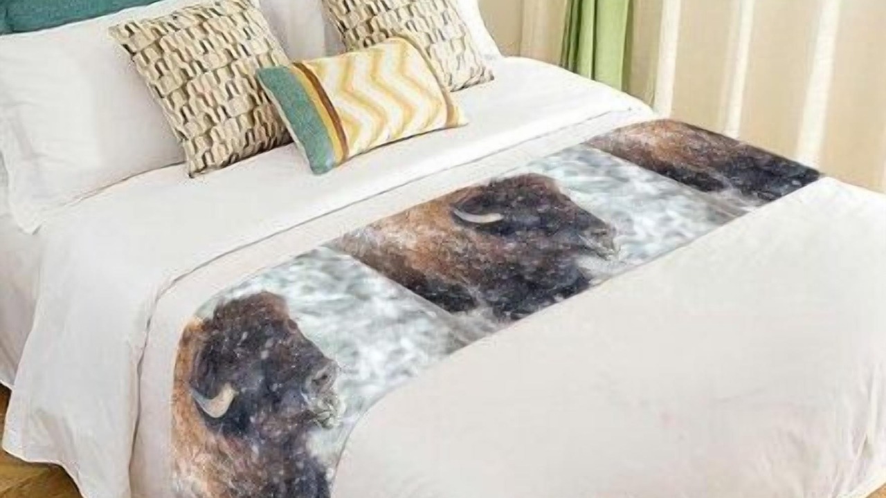 Photo of Bedroom in East Glacier Park