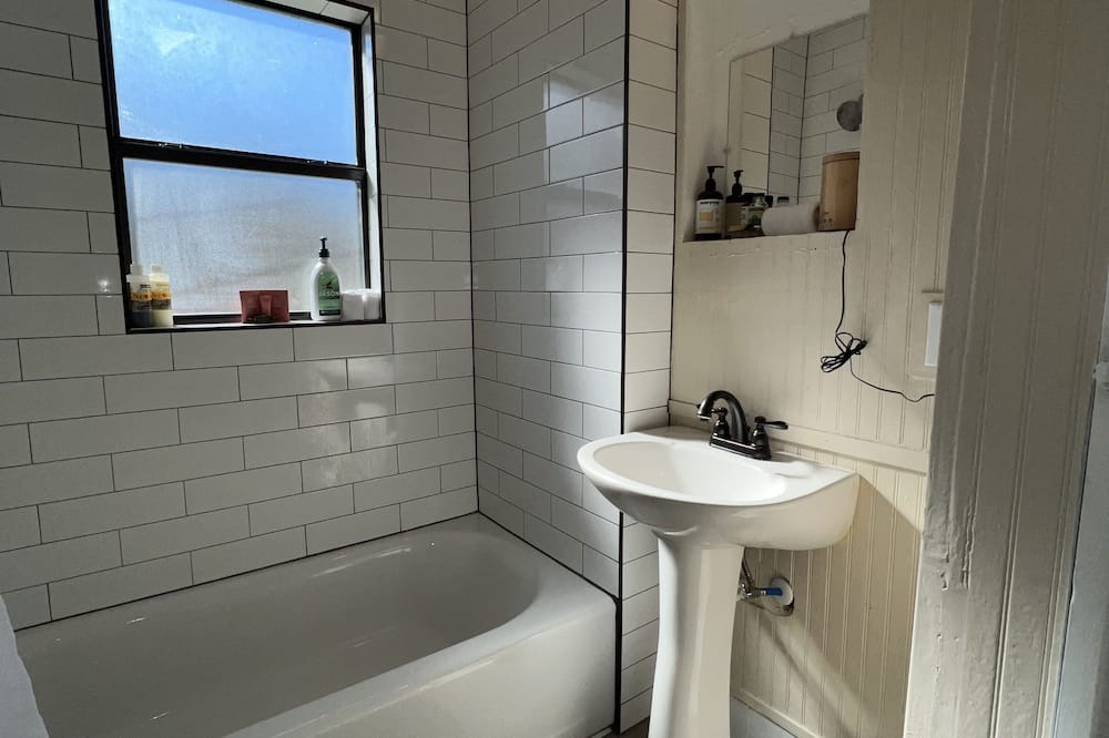 Photo of Bathroom in Heritage