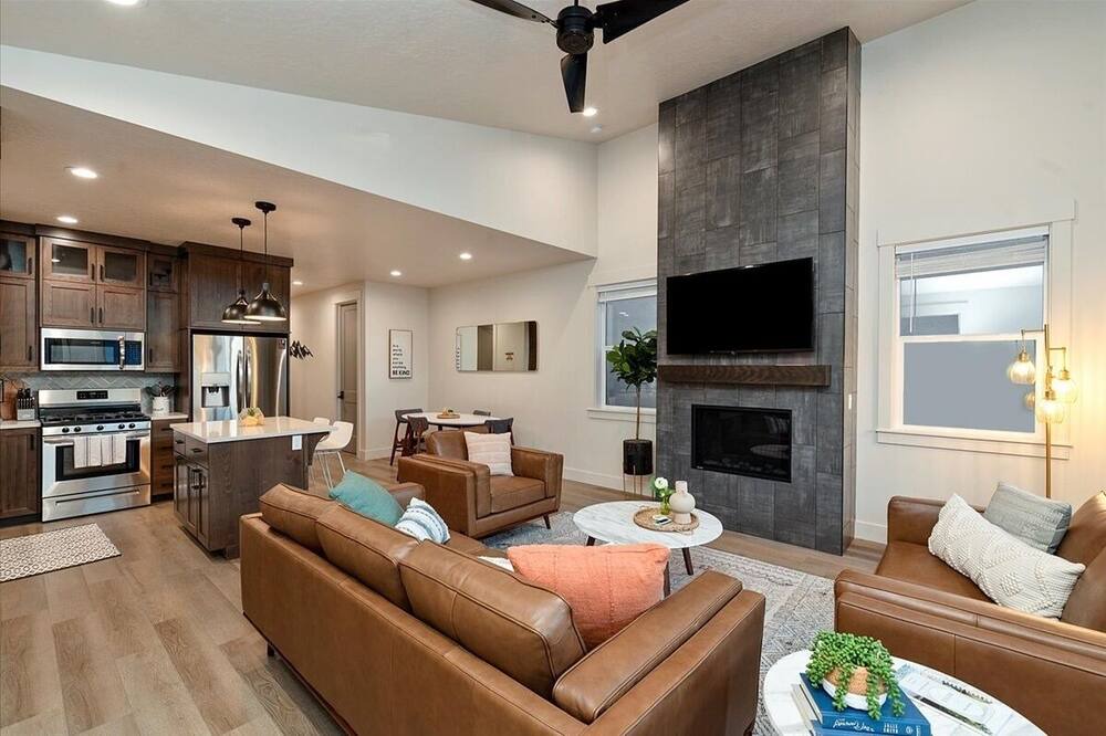 Photo of Livingroom in Southeast Boise