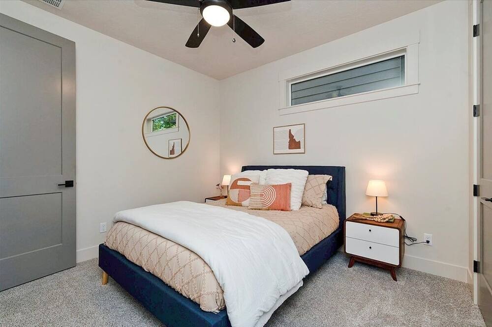 Photo of Bedroom in Southeast Boise