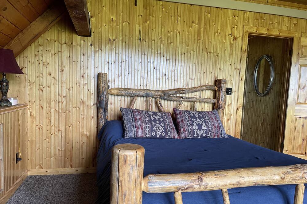 Photo of Bedroom in Star Valley Ranch