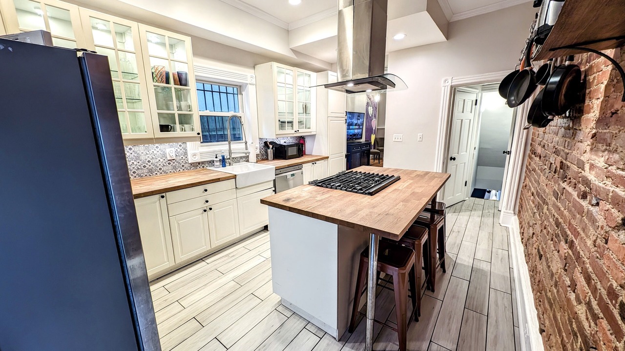 Photo of Kitchen in H Street Corridor
