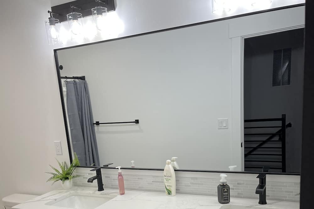 Photo of Bathroom in Payette