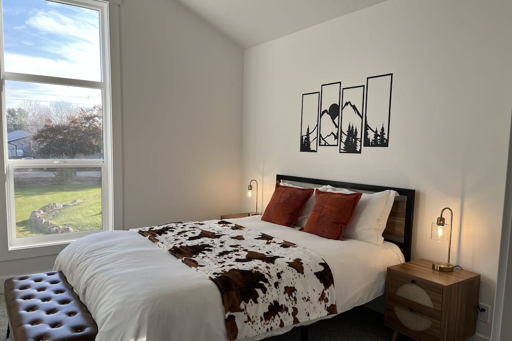 Photo of Bedroom in Payette