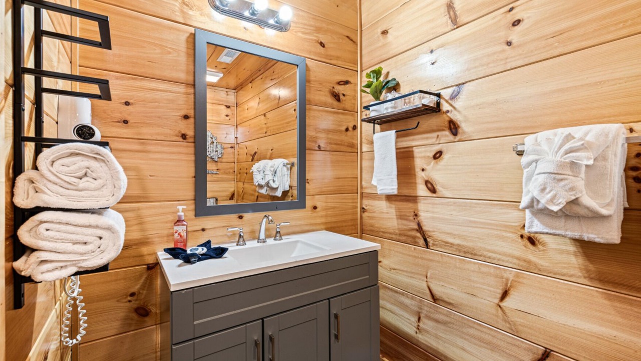 Photo of Bathroom in Sevierville