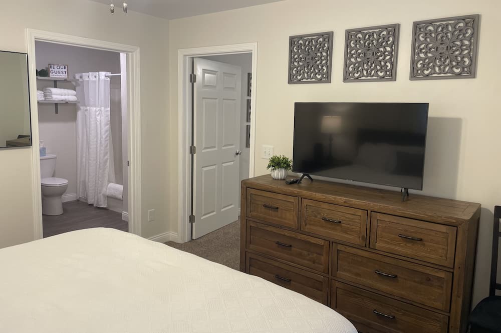 Photo of Bedroom in Washington