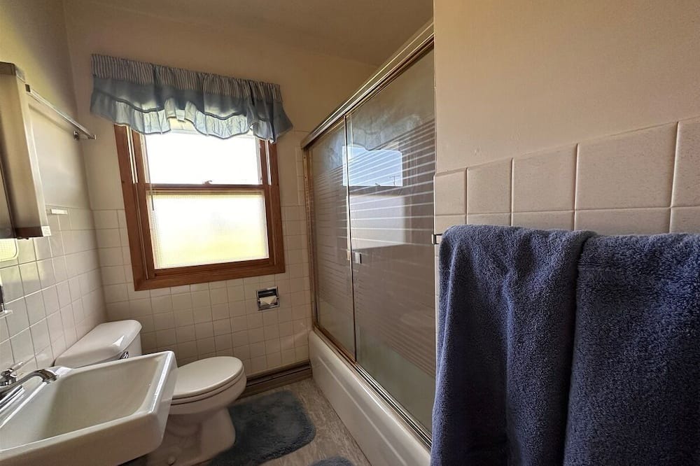 Photo of Bathroom in Philipsburg