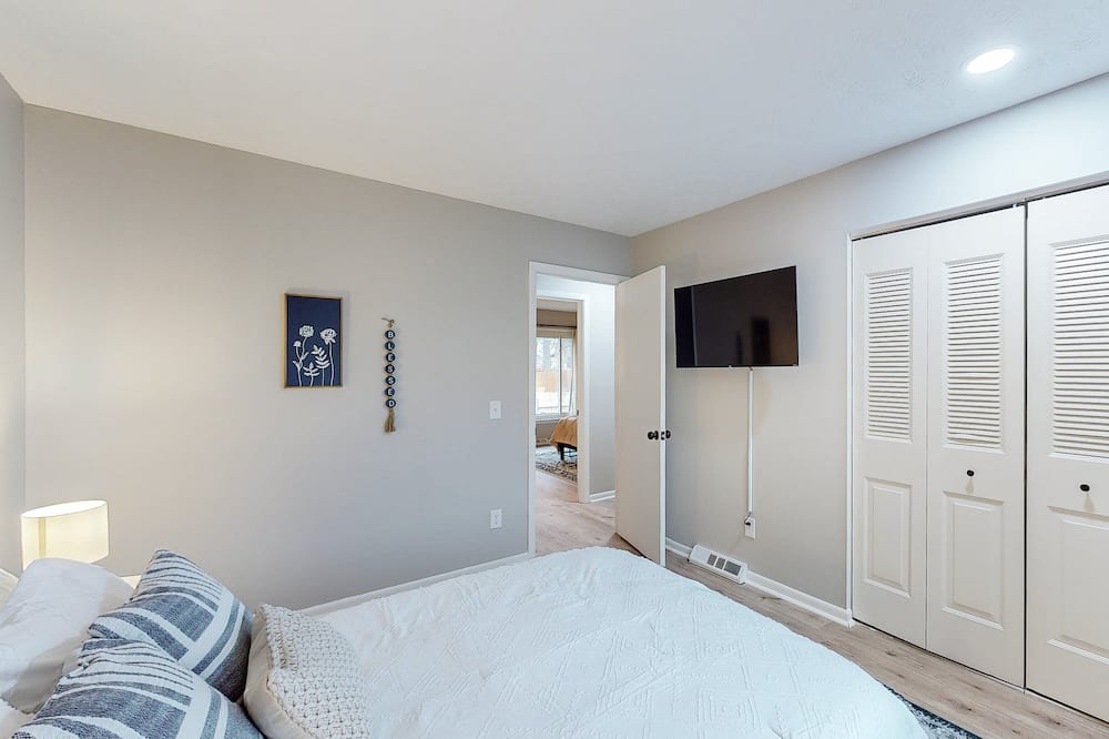Photo of Bedroom in Canton