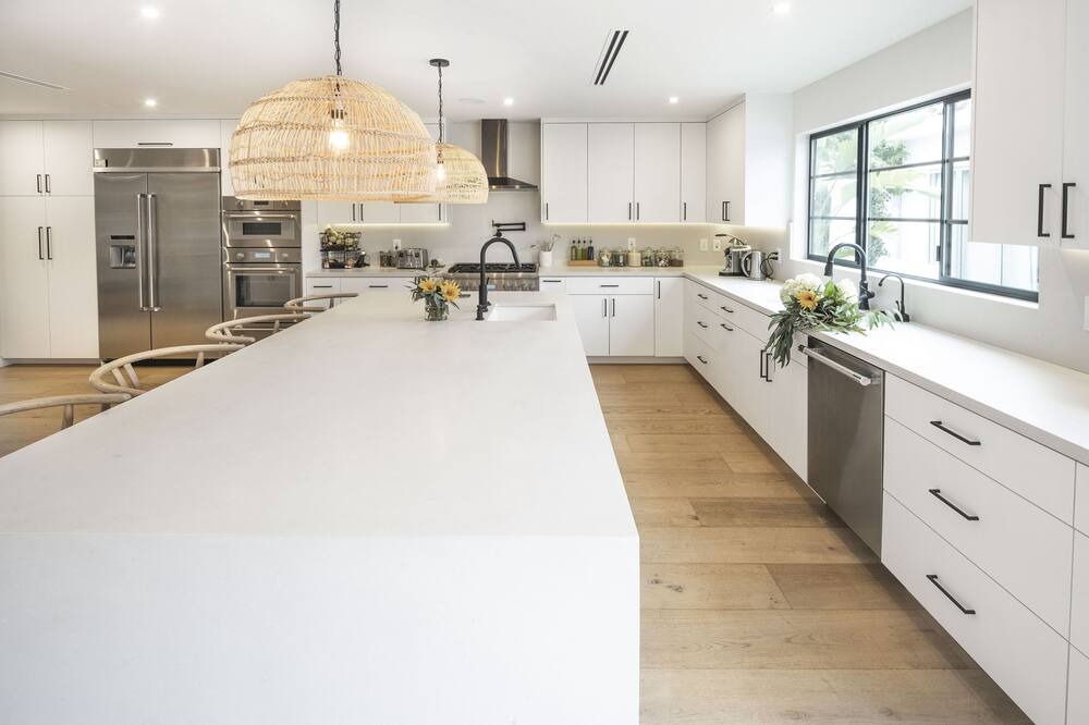 Photo of Kitchen in Miracle Mile