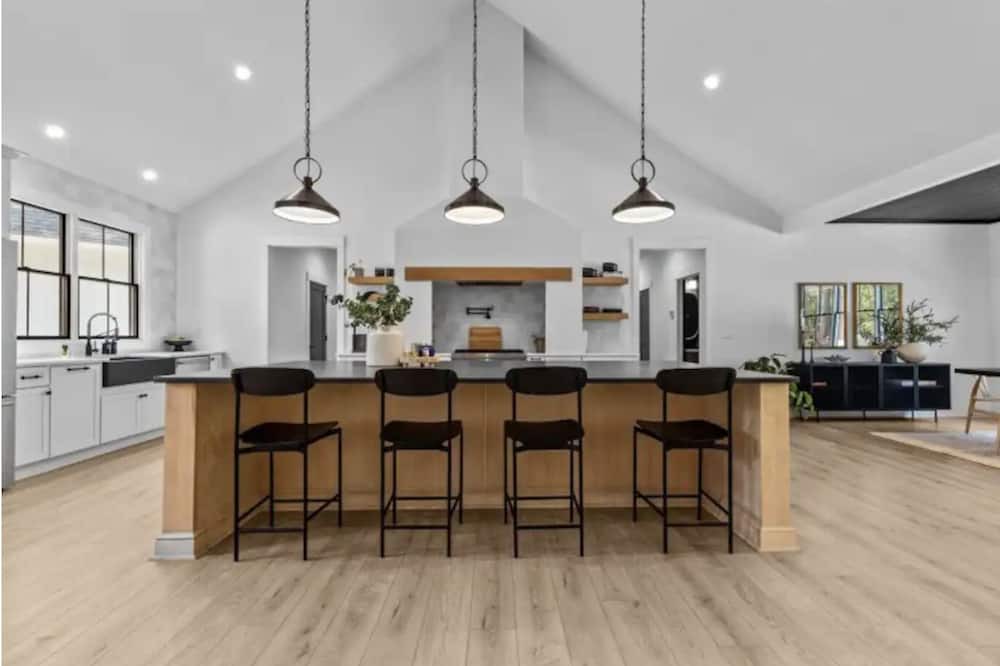 Photo of Kitchen in Lemon Springs