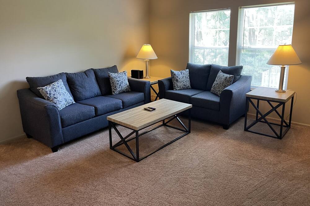 Photo of Livingroom in Bellefontaine