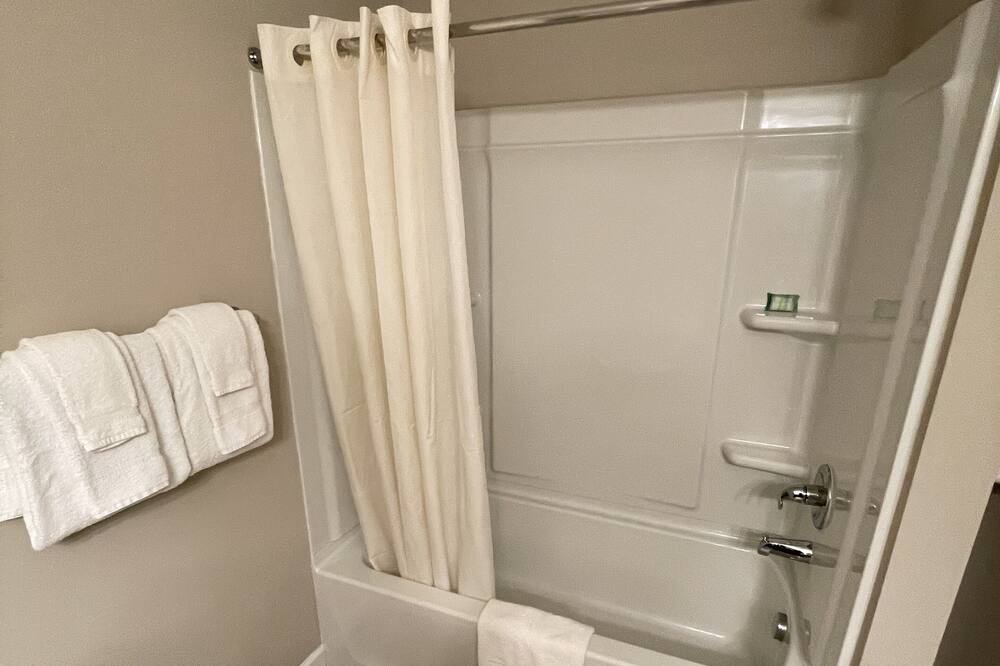Photo of Bathroom in Marysville