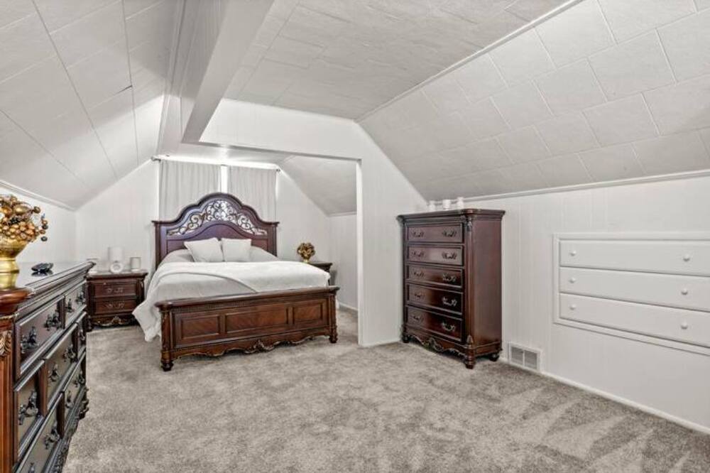 Photo of Bedroom in Inkster