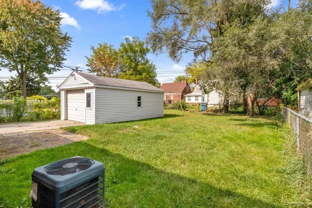 Photo of Outdoor in Inkster