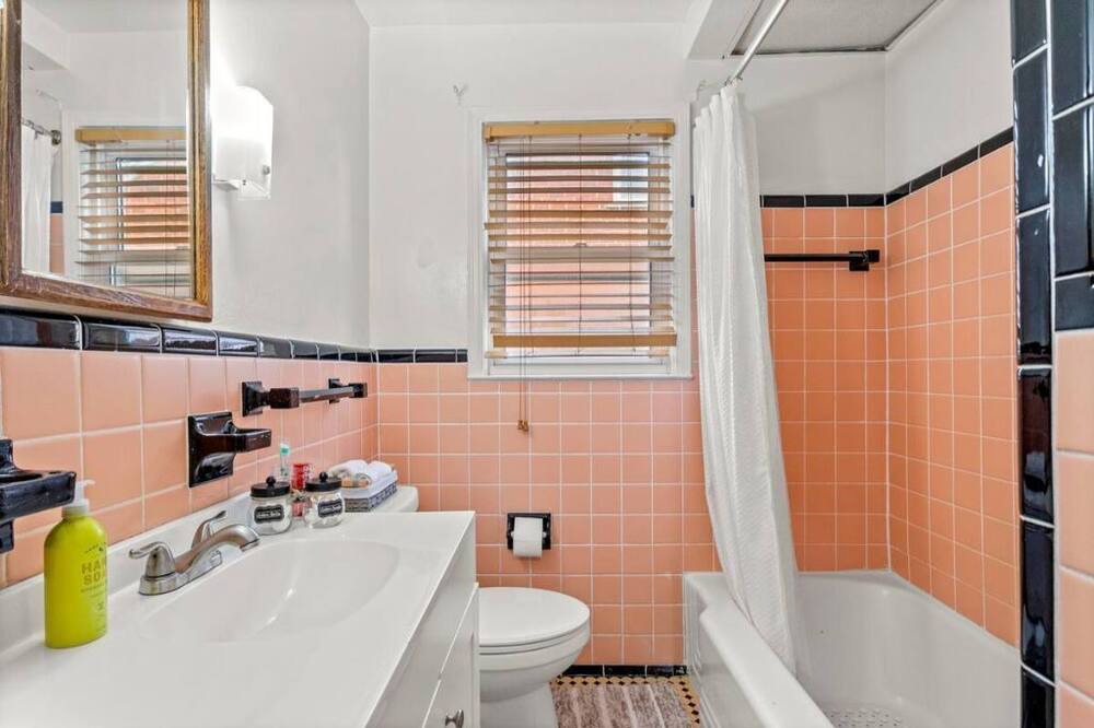 Photo of Bathroom in Inkster