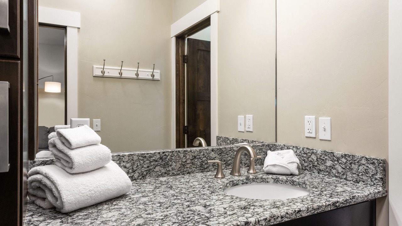 Photo of Bathroom in West Yellowstone