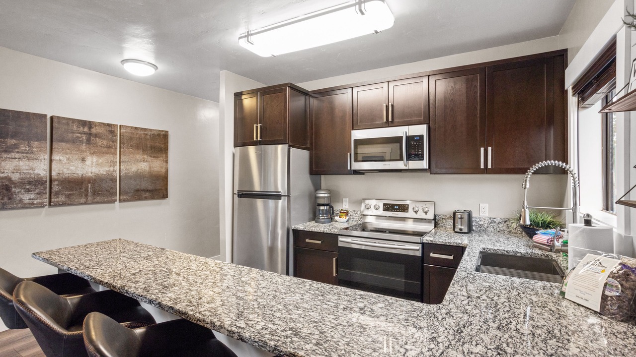 Photo of Kitchen in West Yellowstone