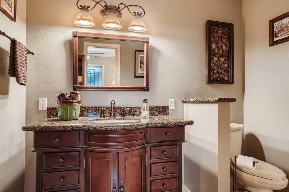 Photo of Bathroom in Memorial City
