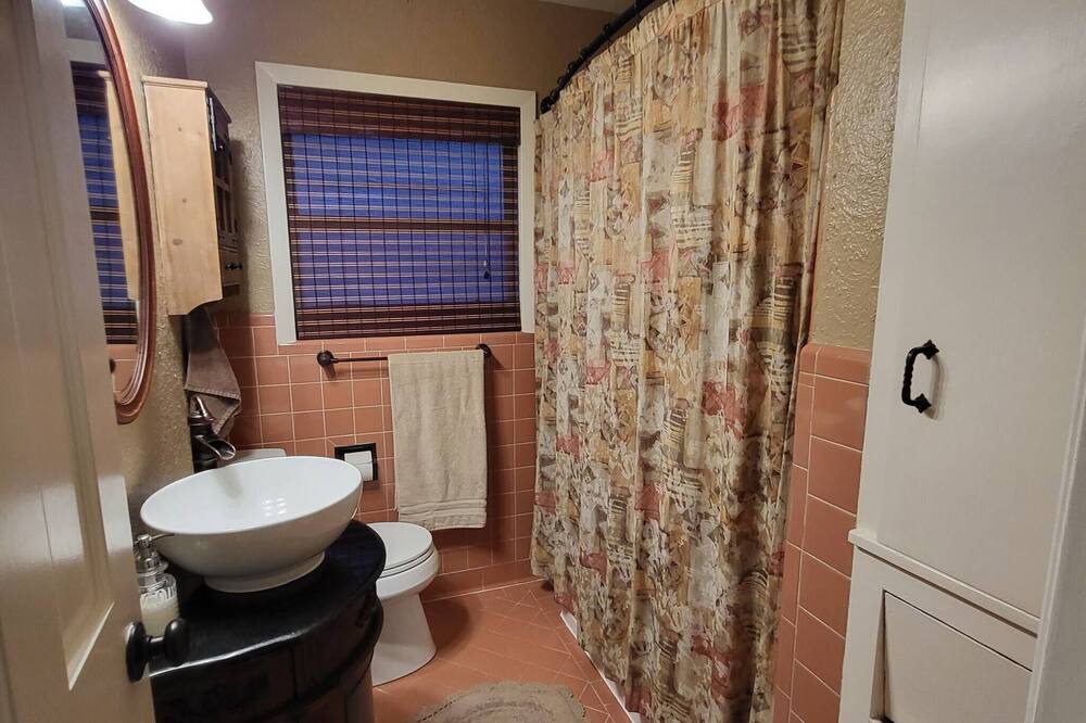 Photo of Bathroom in Memorial City