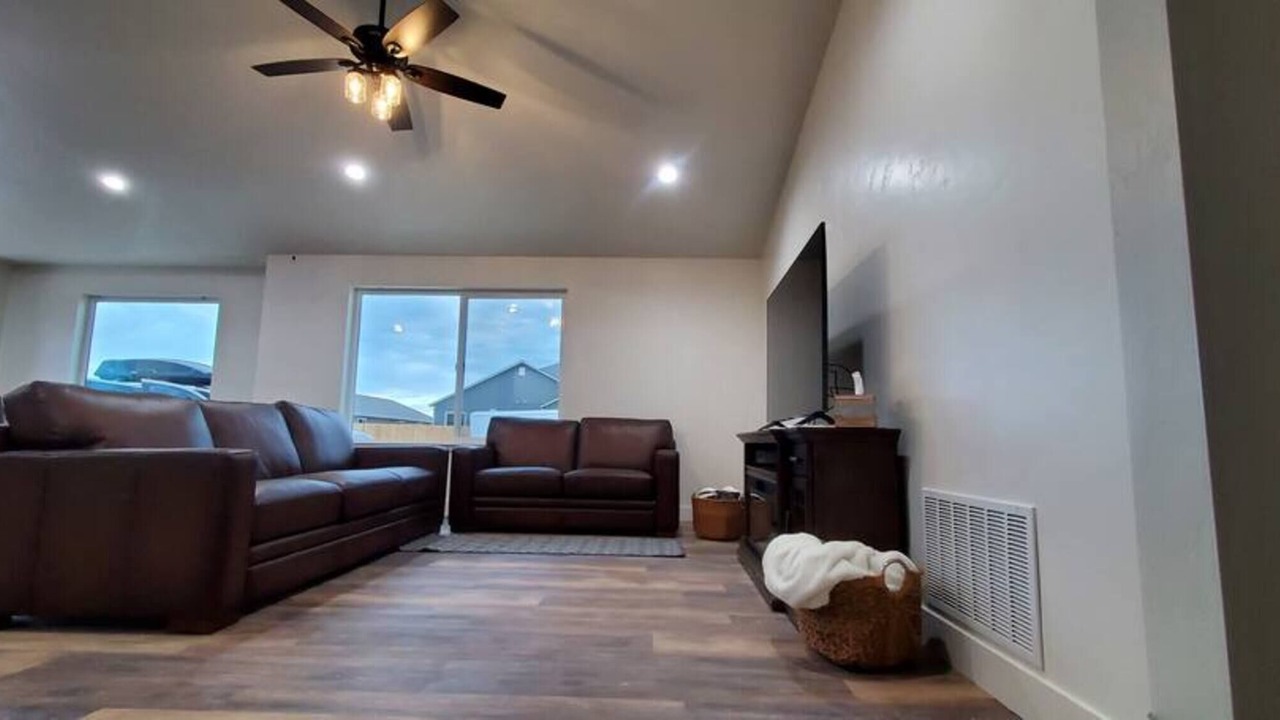 Photo of Livingroom in Dillon