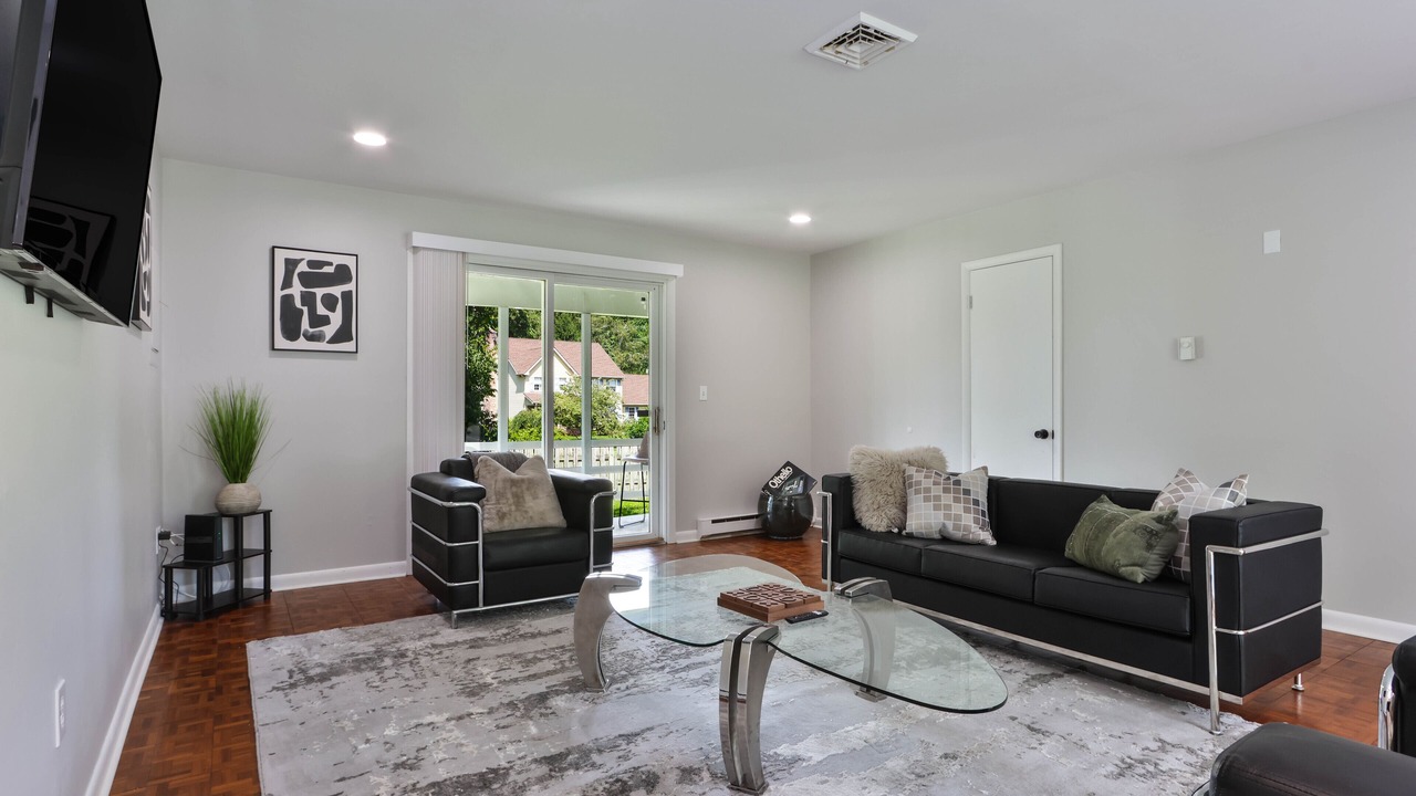 Photo of Livingroom in Palmer