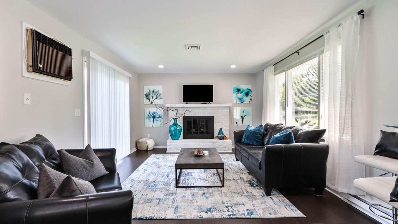 Photo of Livingroom in Palmer