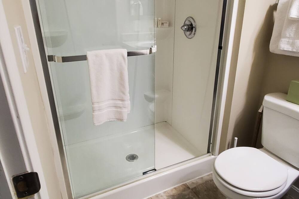 Photo of Bathroom in Marysville