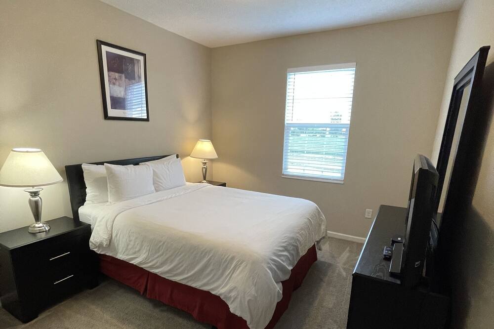 Photo of Bedroom in Marysville