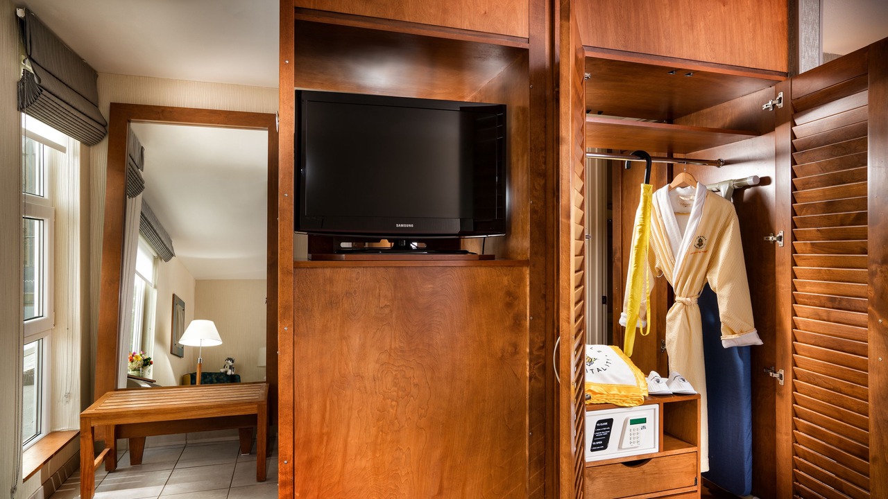 Photo of Bedroom in University District