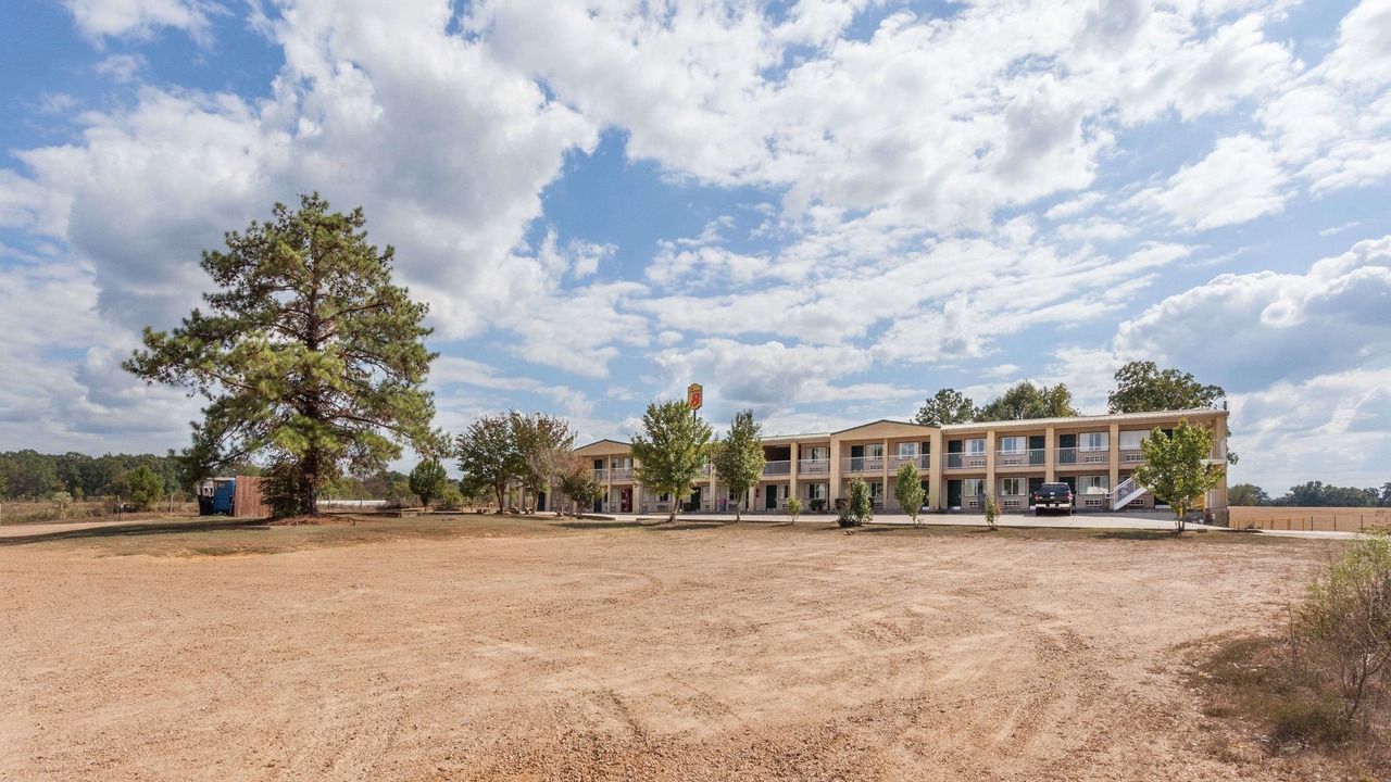 Photo of Outdoor in Brookhaven