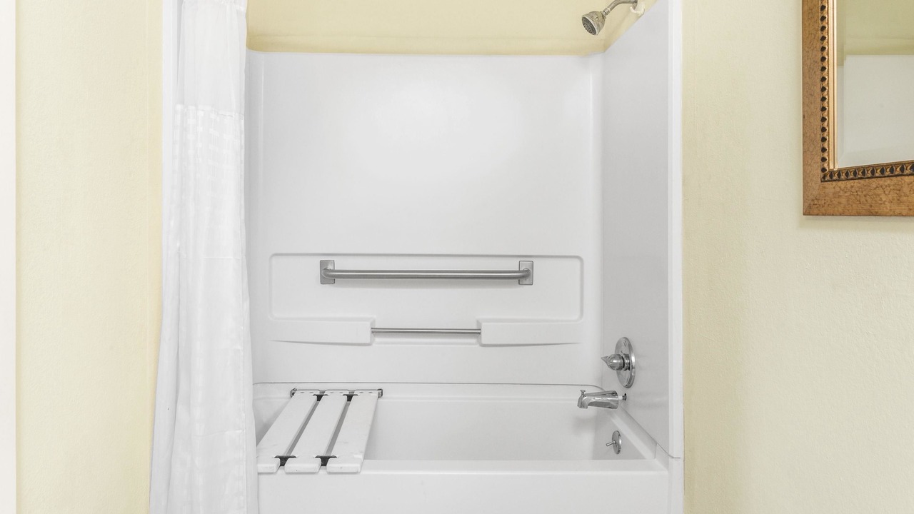 Photo of Bathroom in Brookhaven