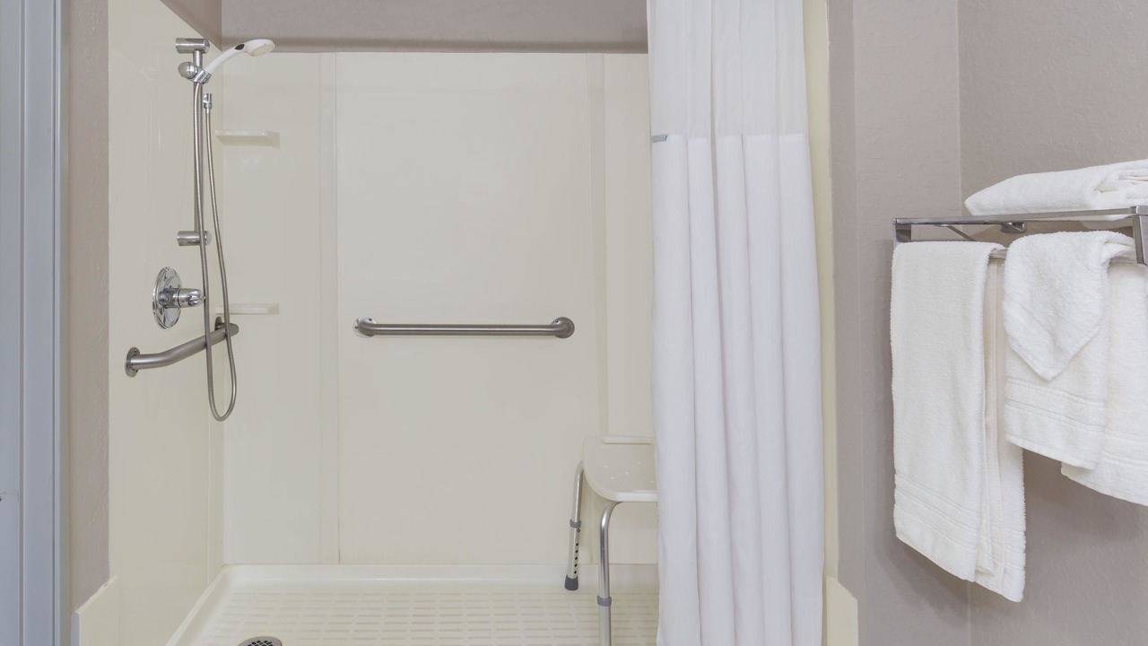 Photo of Bathroom in Eagle Creek