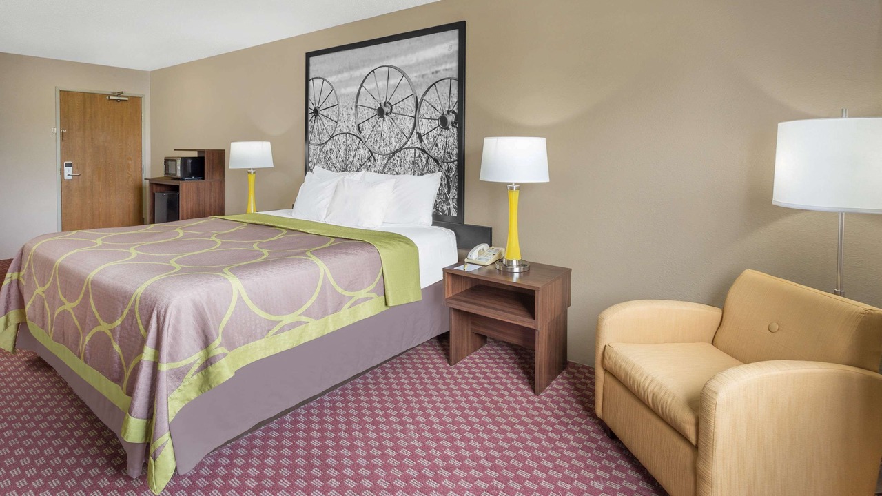 Photo of Bedroom in Eagle Creek