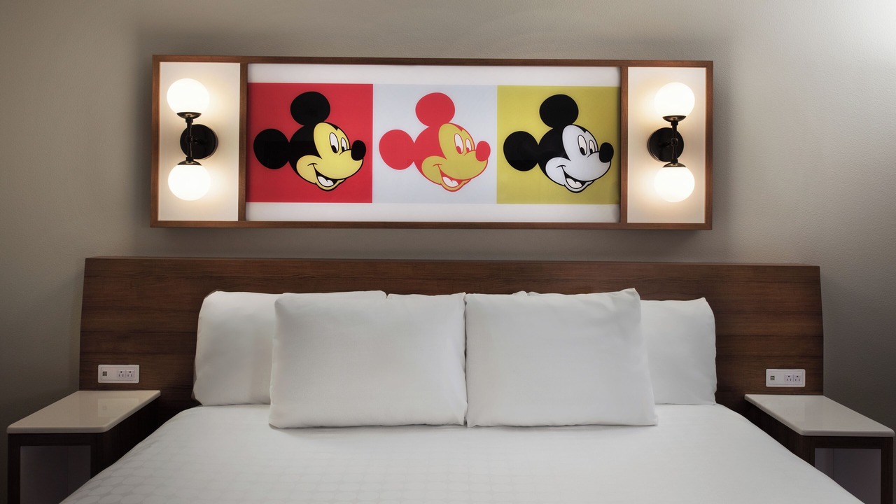 Photo of Bedroom in Bay Lake