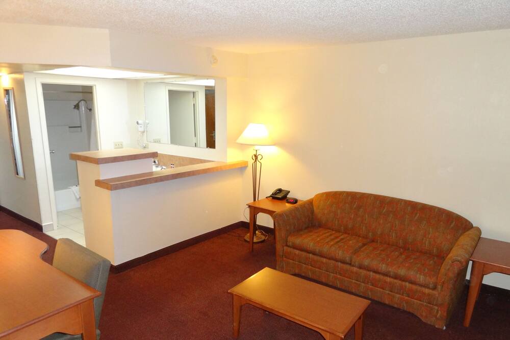Photo of Livingroom in Chubbuck