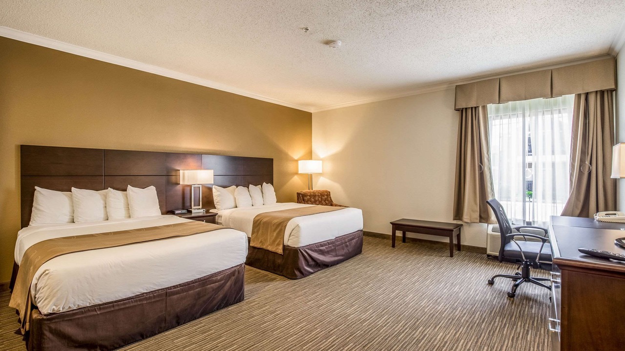 Photo of Bedroom in El Lago