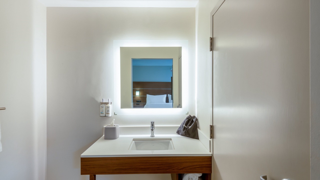 Photo of Bathroom in Vermilion